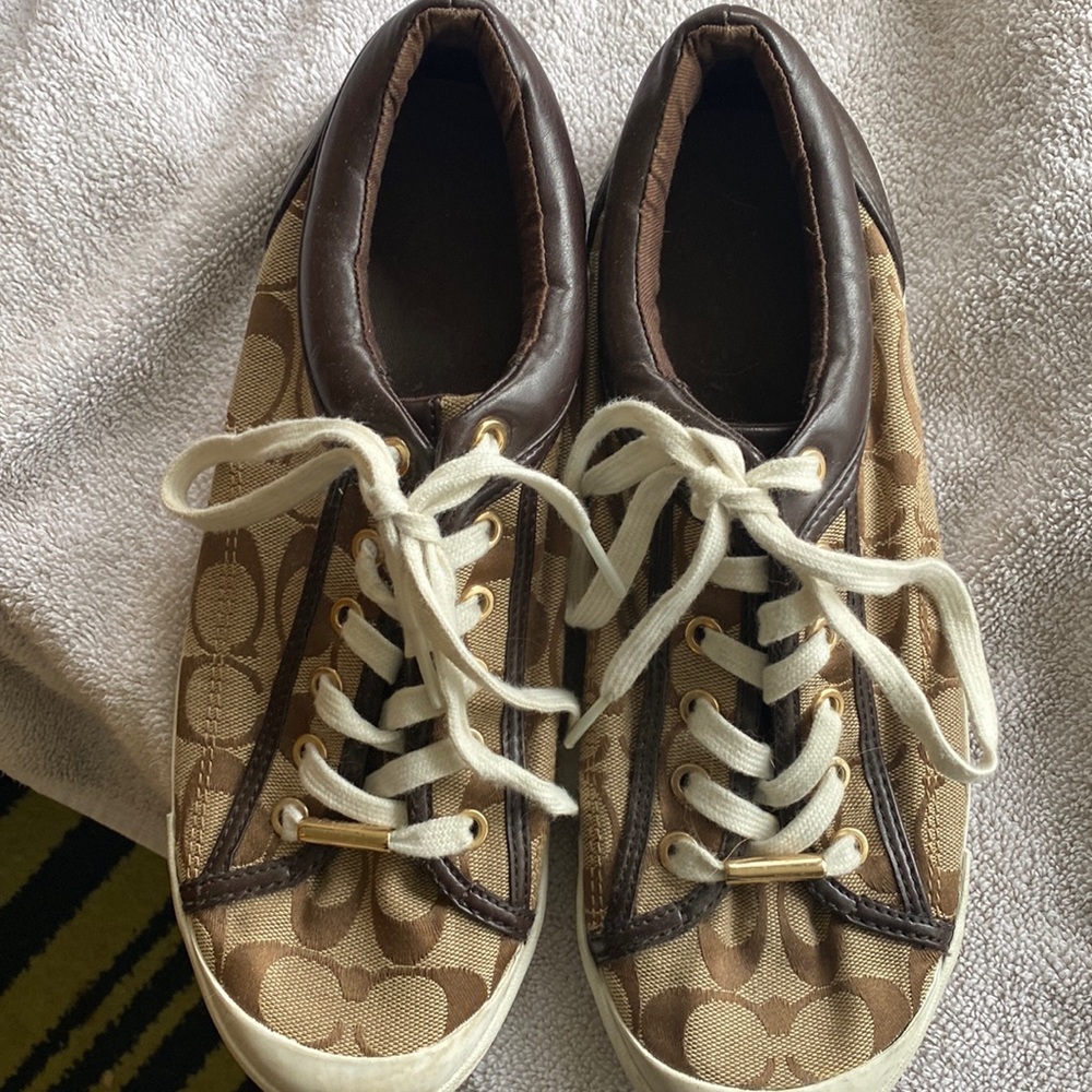 Coach tennis shoes